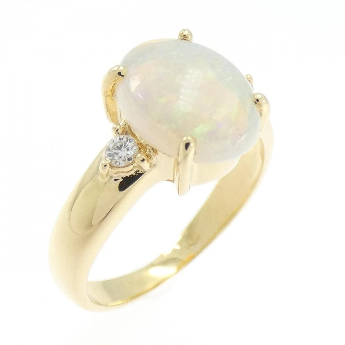 18KYG OPAL RING: 18KYG Opal Ring Brand: Unbranded Type/Style: Opal Ring Material: 18K Yellow Gold, Main Stone Opal Secondary Stone diamond Color: Yellow Gold Size: US 4 Accessories: None Accessories Notice: When