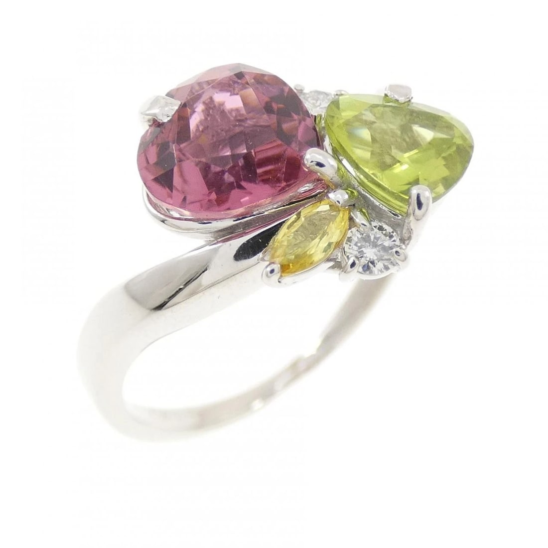 K18WG COLOR STONE RING: K18WG color stone ring Brand: Unbranded Type/Style: Ring Material: K18WG, Main Stone TourmalineSecondary Stone Diamond / Peridot / Sapphire Color: White Gold Size: US 7 1/4 Accessories: None
