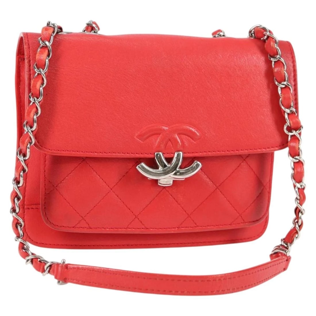 CHANEL MATELASSE CHAIN SHOULDER BAG LEATHER RED SILVER: CHANEL Matelasse Chain Shoulder Bag Leather Red Silver Brand: CHANEL Type/Style: Shoulder Bag Material: Leather Color: Red,Silver Size: Size(Inch)W7.9 x H6.7 x D2.8inch(Approx) Accessories: None <