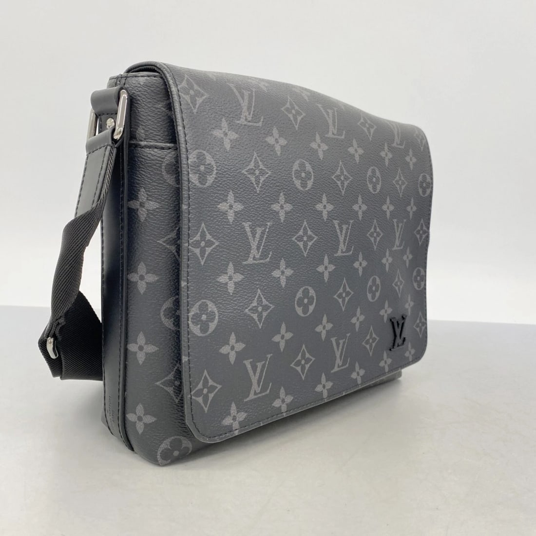 LOUIS VUITTON MONOGRAM ECLIPSE DISTRICT PM SHOULDER BAG - 2