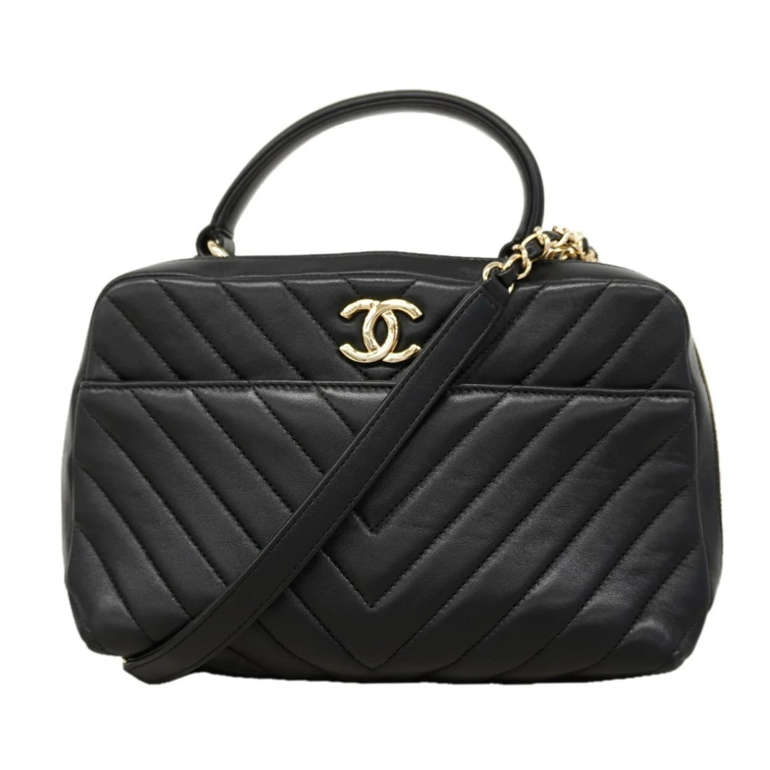 CHANEL HANDBAG CHAIN SHOULDER BAG CHEVRON PATTERN: Chanel handbag, chain shoulder bag, chevron pattern Brand: Chanel Type/Style: Handbag Material: Leather Color: Black Size: (HxWxD) 17cm x 25cm x 15cm / 6.69'' x 9.84'' x 5.9'' Accessories: None