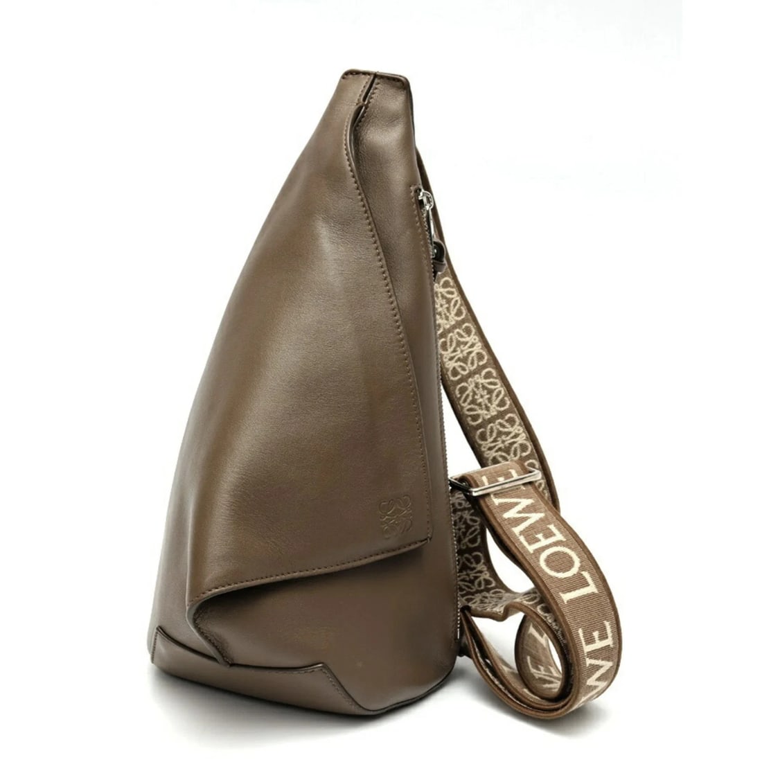 LOEWE ANTON SLING BAG CROSSBODY LEATHER BROWN (1 of 4)