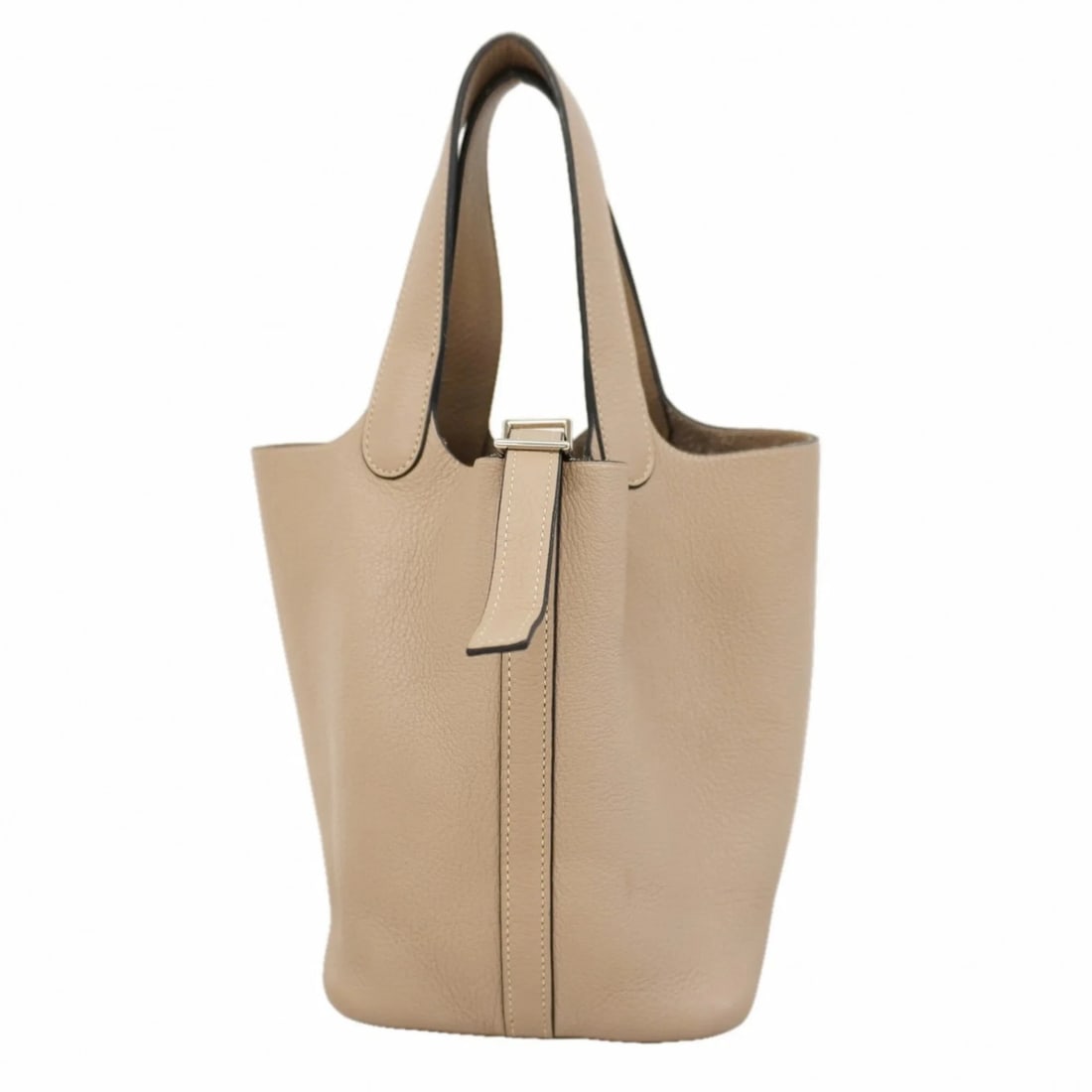HERMES PICOTIN PM HANDBAG TAURILLON NOVILLO LEATHER: Hermes Picotin PM handbag, Taurillon Novillo leather Brand: Hermes Type/Style: Handbag Material: None Color: Gris Tourterelle Size: (HxWxD) 19cm x 13cm x 18cm / 7.48'' x 5.11'' x 7.08'' Accessorie