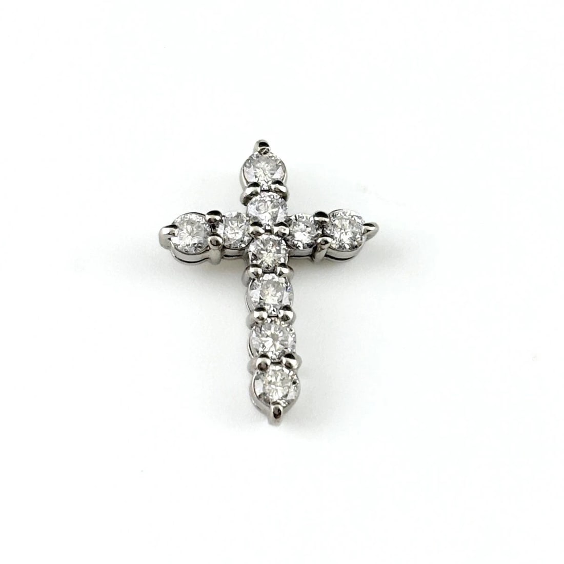 CROSS MOTIF PENDANT HEAD PLATINUM DIAMOND (1 of 3)