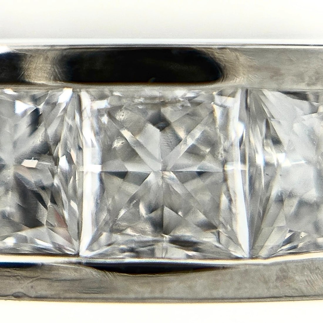 MELEE DIAMOND DESIGN RING - 2