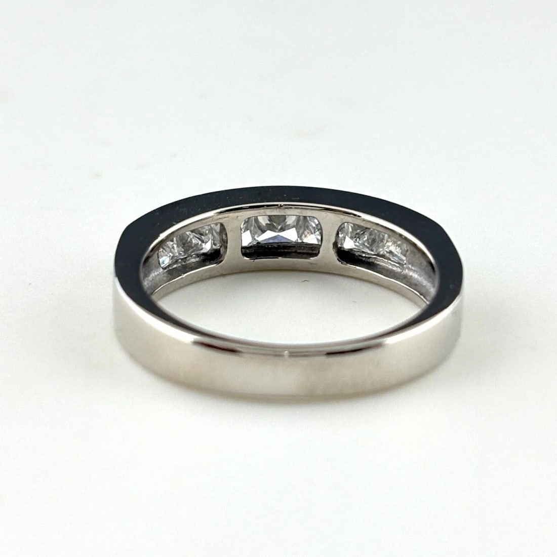 MELEE DIAMOND DESIGN RING - 4
