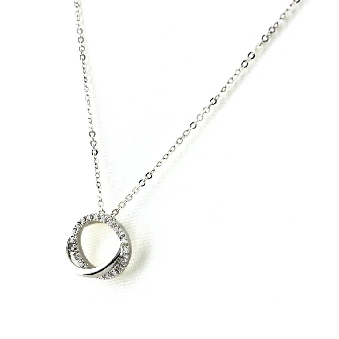 VENDOME AOYAMA DIAMOND PENDANT NECKLACE 18K: VENDOME AOYAMA diamond Pendant Necklace 18K Brand: VENDOME AOYAMA Type/Style: Necklace Material: 18K WG, Color: White Size: Chain / code 38cm(15") Chain width 1.0mm(0.0") Pendant size