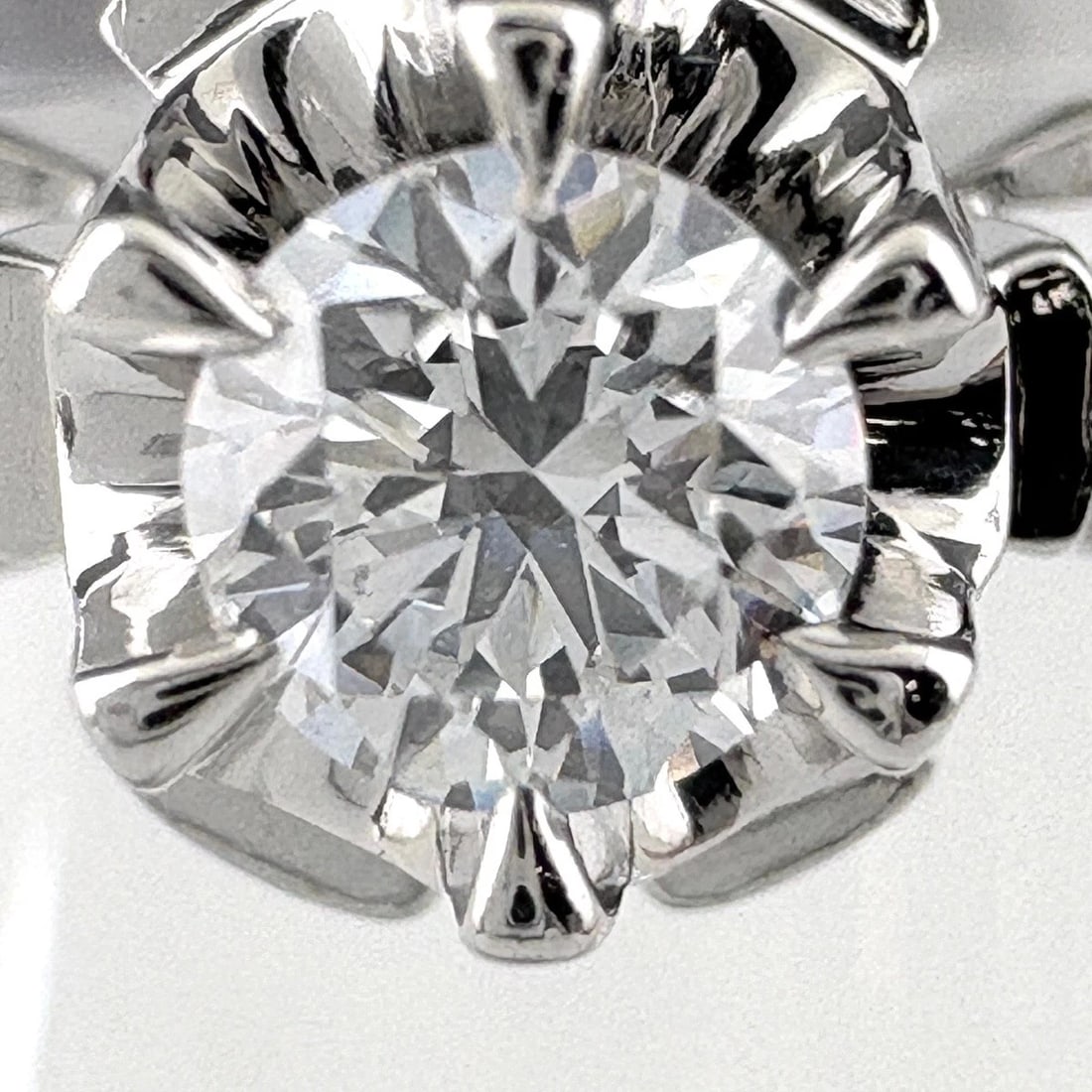 DIAMOND DESIGN RING PLATINUM - 2
