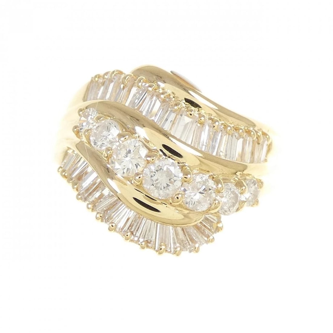 K18YG DIAMOND RING: K18YG Diamond Ring Brand: Unbranded Type/Style: Diamond ring Material: K18YG, Main Stone Natural Color: Yellow Gold Size: US 5 3/4 Accessories: None Accessories Notice: When purchasing pre-owned