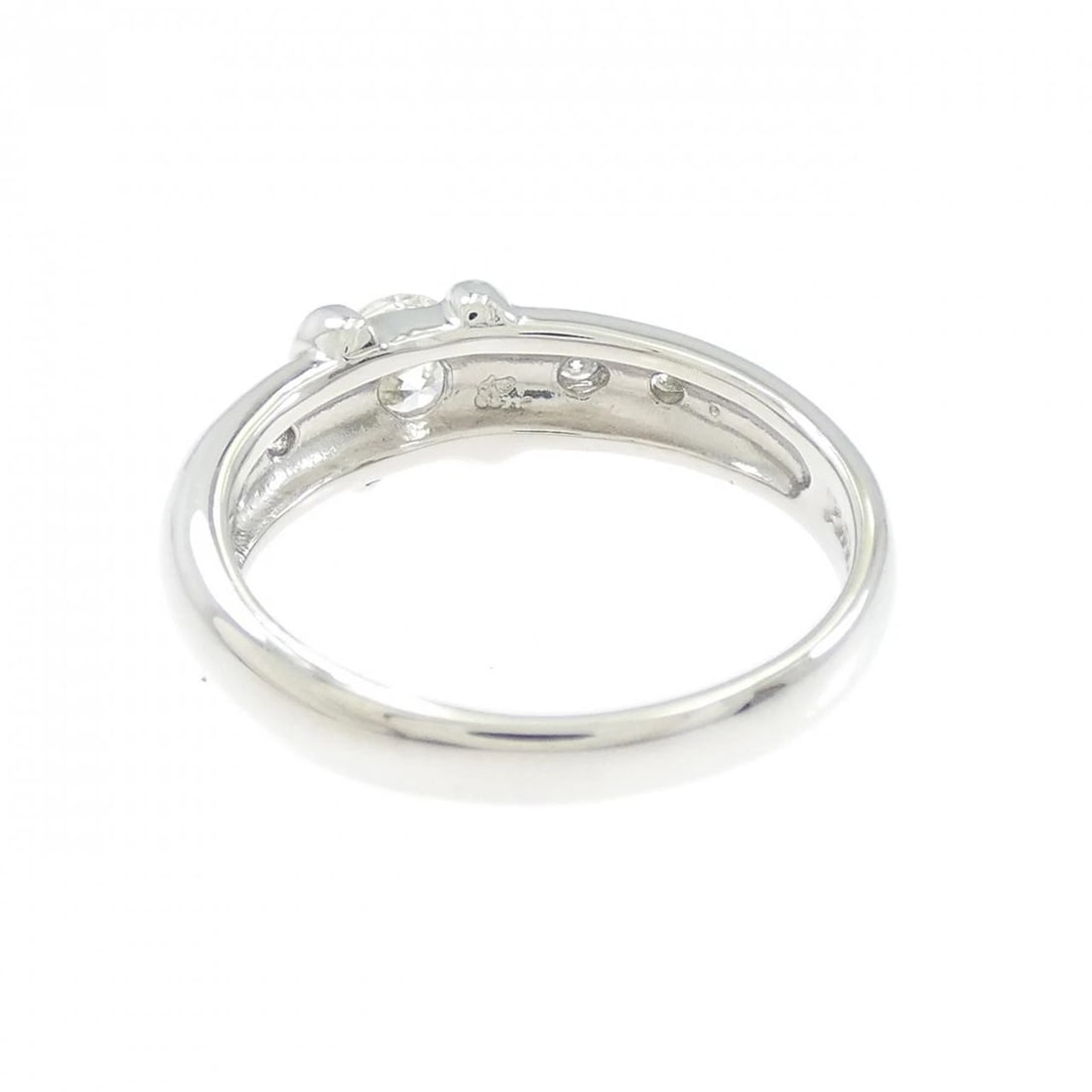 PT900 DIAMOND RING - 3