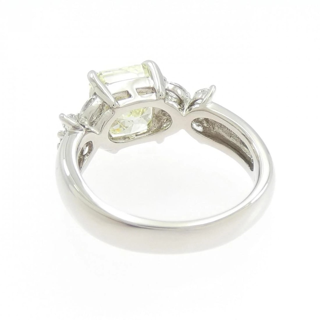 PT900 DIAMOND RING - 2