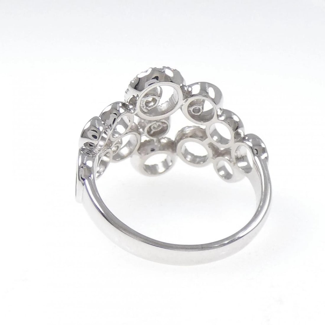 K18WG DIAMOND RING - 3