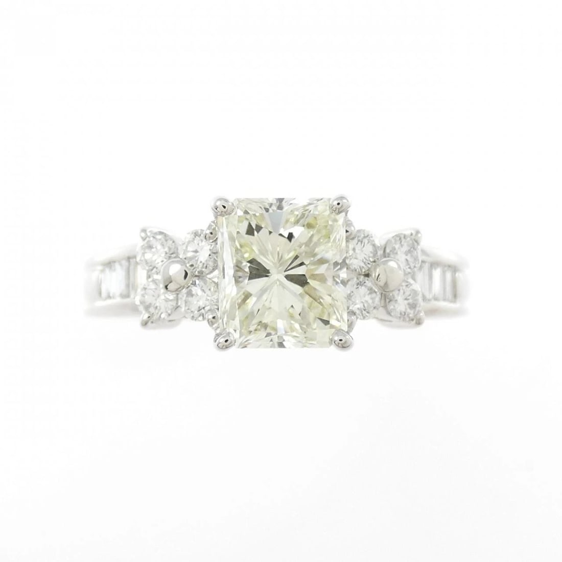 PT900 DIAMOND RING - 2