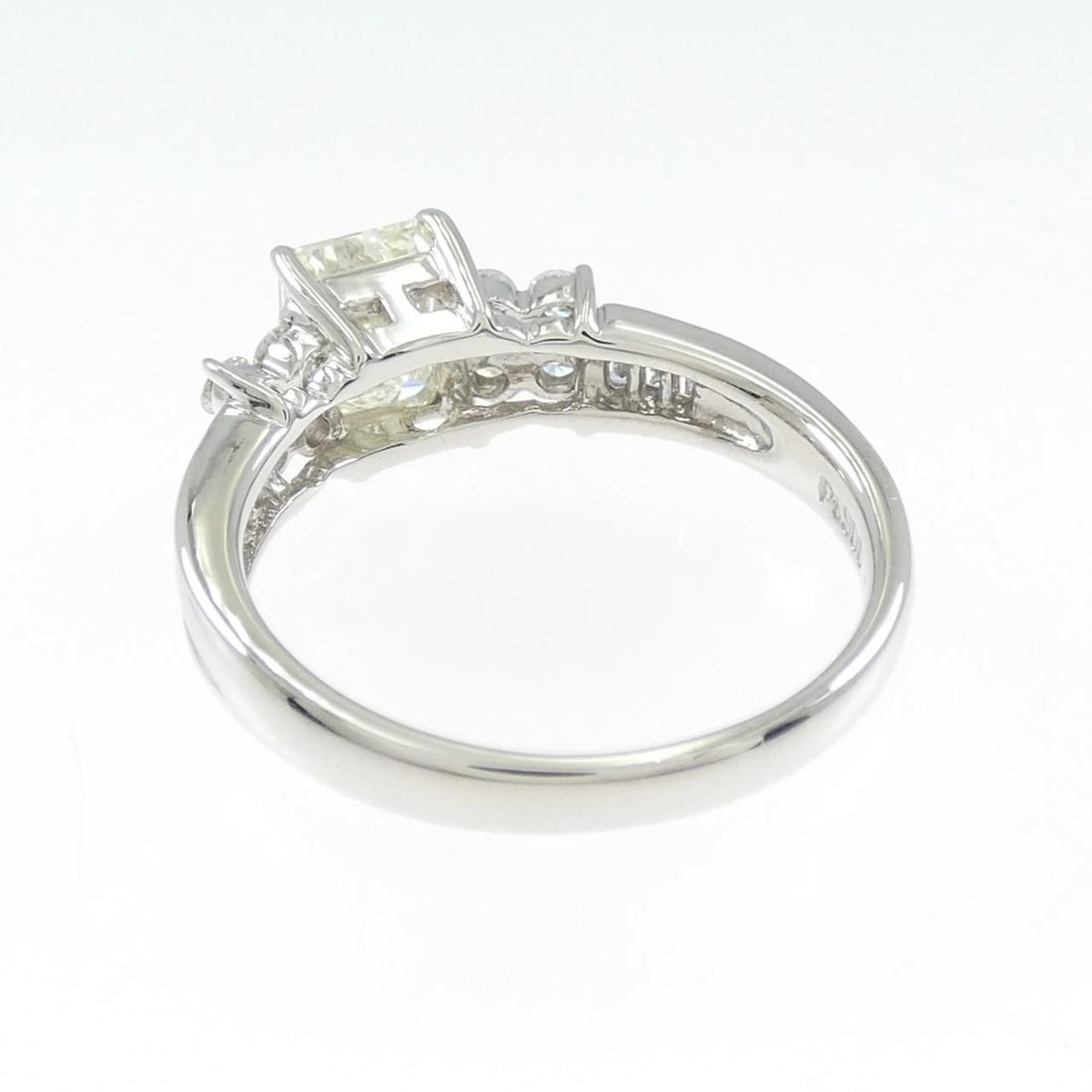 PT900 DIAMOND RING - 3