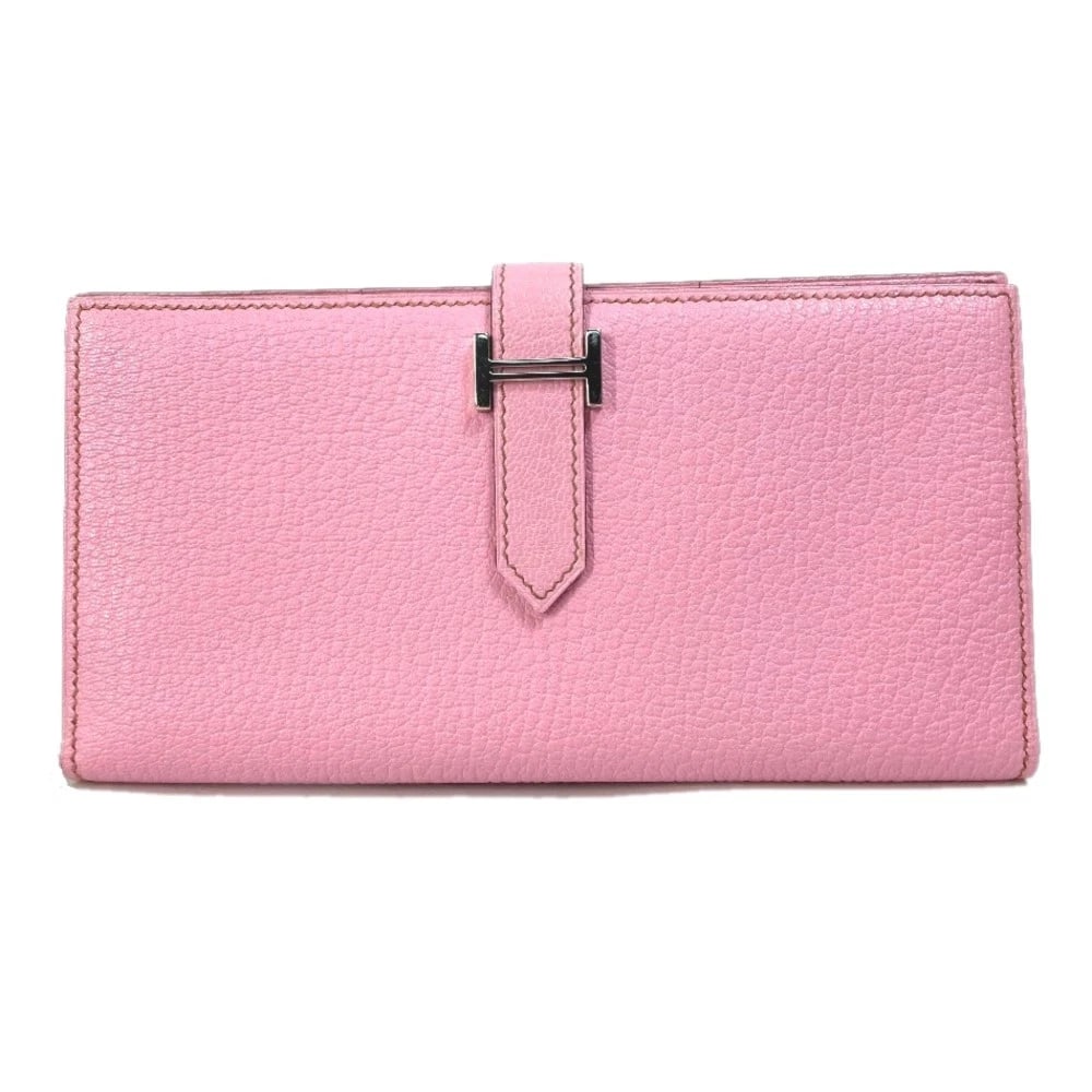 HERMES BEARN SOUFFLE TWO FOLD LONG WALLET: HERMES Bearn Souffle Two fold Long Wallet Brand: HERMES Type/Style: Long Wallet Material: Chevre Color: pinkxSilverHardware Size: W6.9?H3.5inch / W17.5cm?H9cm Accessories: None Accessories