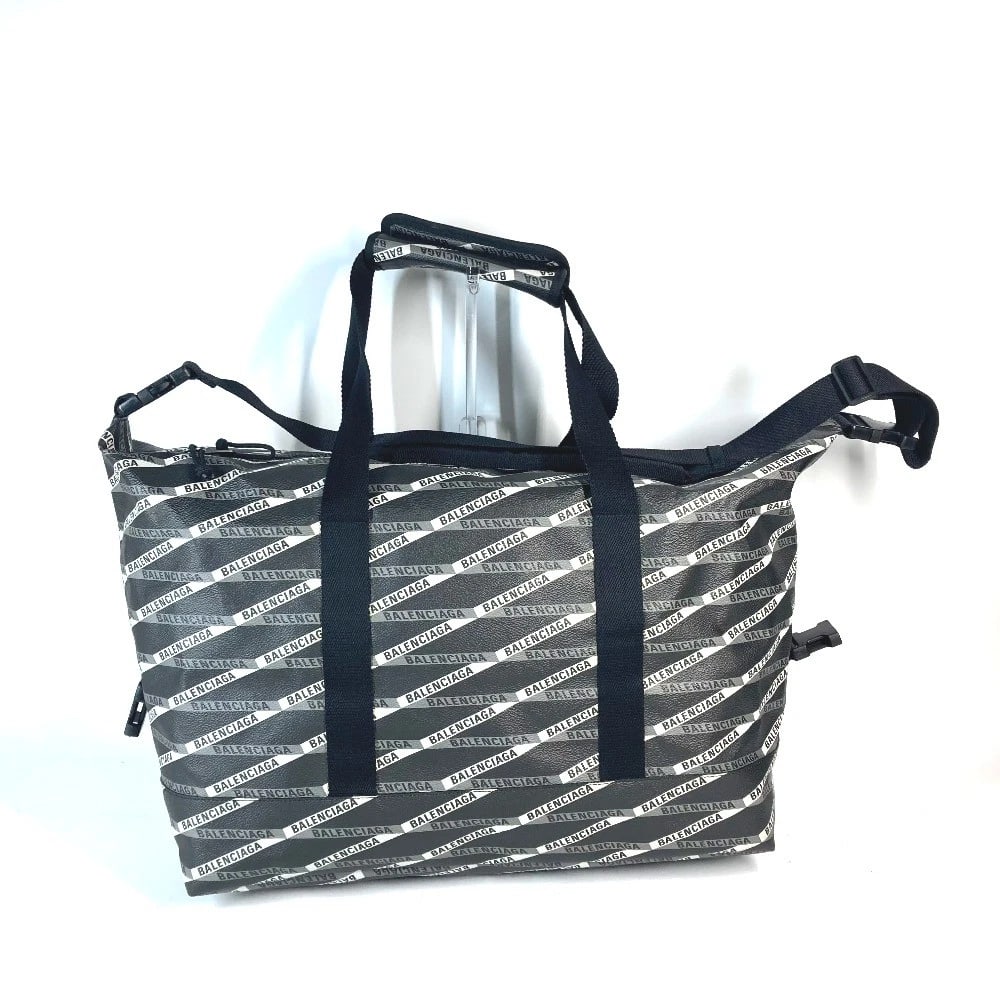 BALENCIAGA LOGO SHOULDER BAG TRAVEL BAG: BALENCIAGA Logo Shoulder Bag Travel Bag Brand: BALENCIAGA Type/Style: Duffle Bag Material: Leather / PVC Color: gray / Black Size: W17.3?H11.6?D7.7inch / W44cm?H29.5cm?D19.5cm Accessories: None
