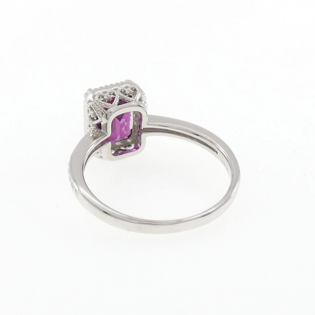 K18WG GARNET RING - 3