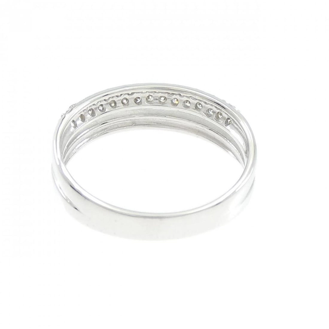 K18WG DIAMOND RING - 3
