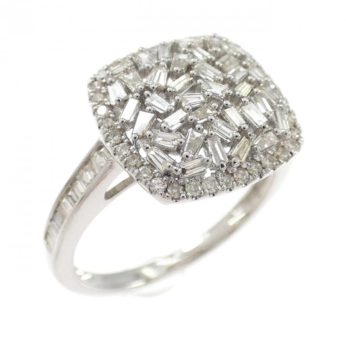 K18WG DIAMOND RING: K18WG Diamond Ring Brand: Unbranded Type/Style: Diamond Ring Material: K18WG, Color: White Gold Size: US 5 3/4 Accessories: None Accessories Notice: When purchasing pre-owned goods, please refer to