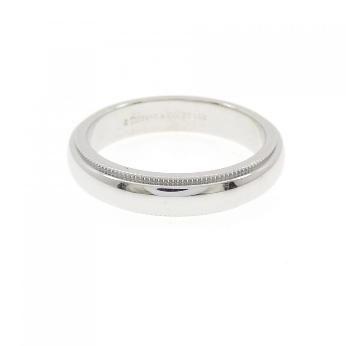 TIFFANY & CO. MILGRAIN RING: TIFFANY & Co. Milgrain Ring Brand: TIFFANY&Co. Type/Style: TIFFANY & Co. Ring Material: Platinum950, Color: silver Size: US 5 3/4 Accessories: None Accessories Notice: When purchasing pre-owned