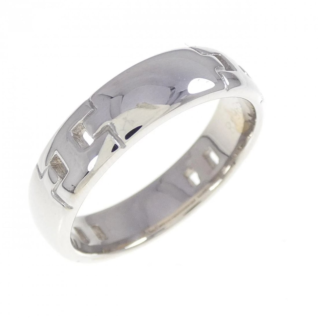 HERMES HERCULES PETITE MODEL RING: Hermes Hercules Petite Model Ring Brand: HERMES Type/Style: Hermes Ring Material: 750 white gold, Color: white gold Size: US 9.75 Accessories: None Accessories Notice: When purchasing pre-owned