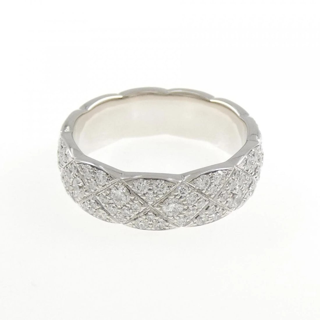 CHANEL COCO CRUSH RING: Chanel Coco Crush Ring Brand: CHANEL Type/Style: Chanel Ring Material: 750 white gold, Main Stone Natural Color: white gold Size: US 10 Accessories: None Accessories Notice: When purchasin