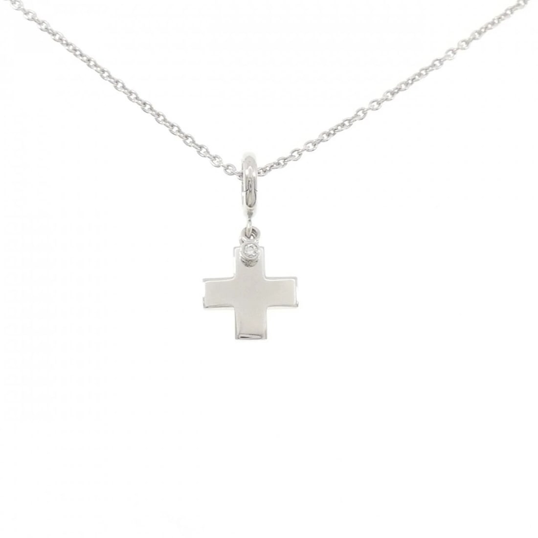 PIAGET SWISS CROSS PIAGET DOLL NECKLACE: PIAGET Swiss Cross PIAGET Doll Necklace Brand: PIAGET Type/Style: PIAGET Necklace Material: 750 white gold, Main Stone Natural Color: White gold Size: Length 39?42cm Actual Size Pendant Length