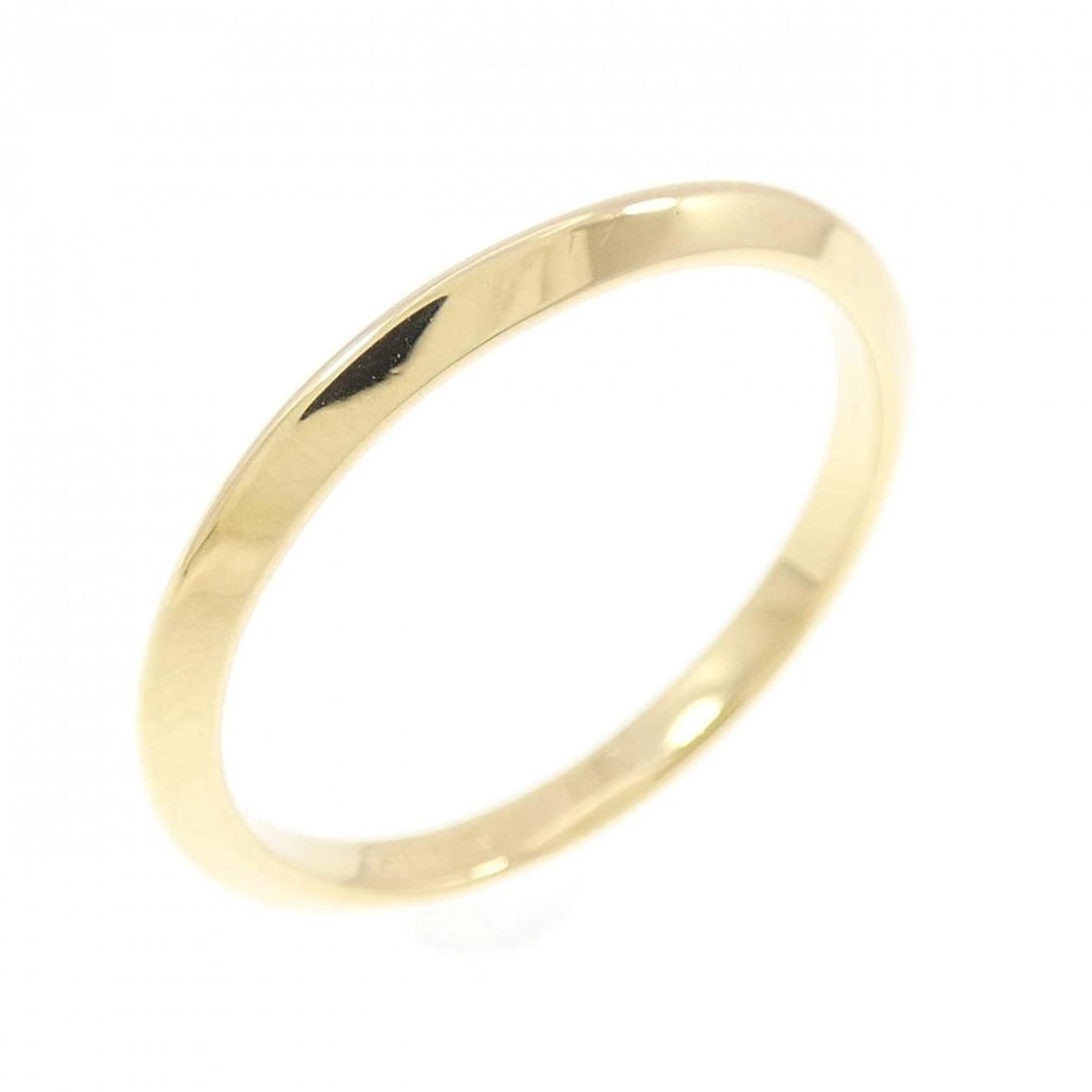 TIFFANY & CO. BAND RING: TIFFANY & Co. Band Ring Brand: TIFFANY&Co. Type/Style: TIFFANY & Co. Ring Material: 750 yellow gold, Color: yellow gold Size: US 5 Accessories: None Accessories Notice: When purchasing pre-owned