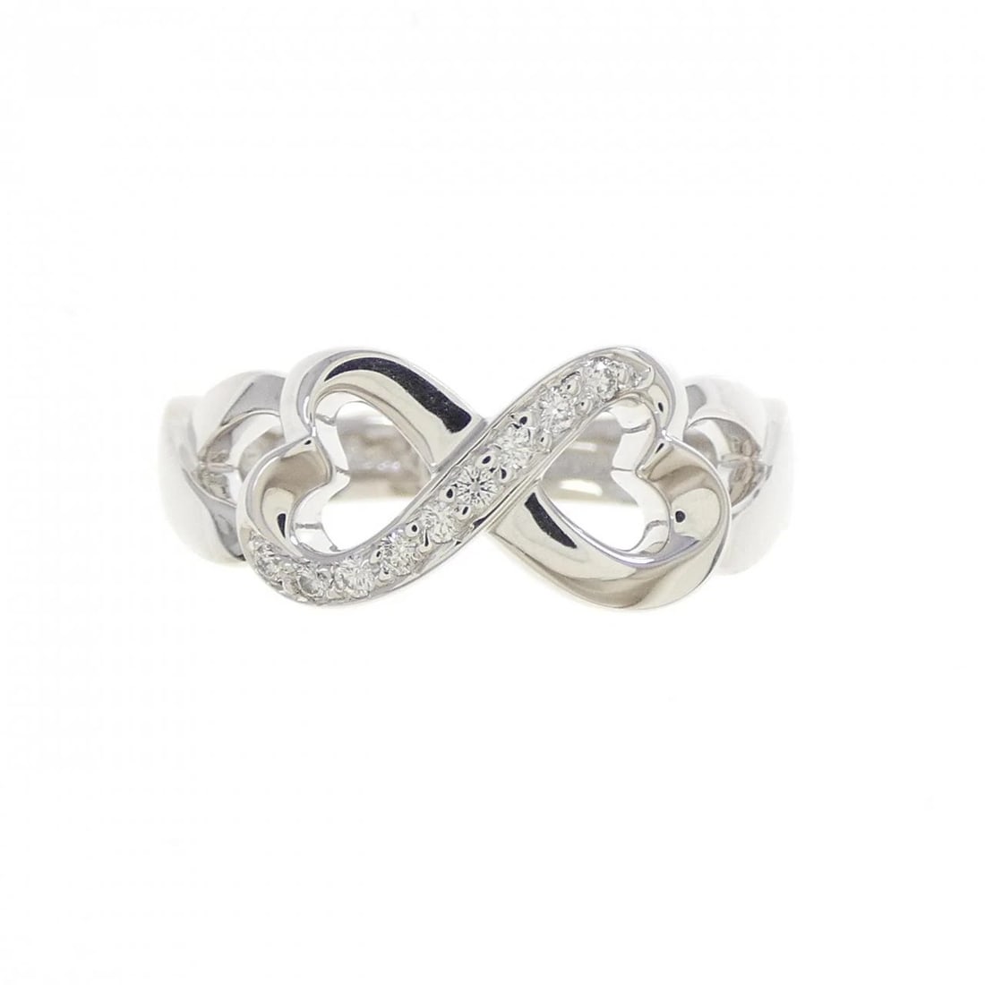 TIFFANY & CO. DOUBLE LOVING HEART RING: TIFFANY & Co. Double Loving Heart Ring Brand: TIFFANY&Co. Type/Style: TIFFANY & Co. Ring Material: 750 white gold, Main Stone Natural Color: White gold Size: US 6 1/4 Accessories: None Accessories