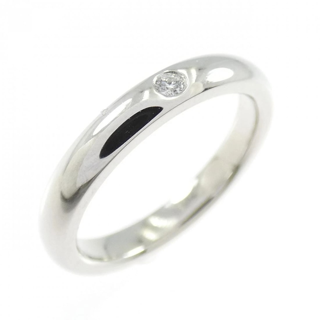 TIFFANY&CO. STACKING BAND RING: TIFFANY&Co. Stacking Band Ring Brand: TIFFANY&Co. Type/Style: TIFFANY & Co. Ring Material: Platinum950, Main Stone Natural Color: Platinum Size: US 4 Accessories: None Accessories Notice: When