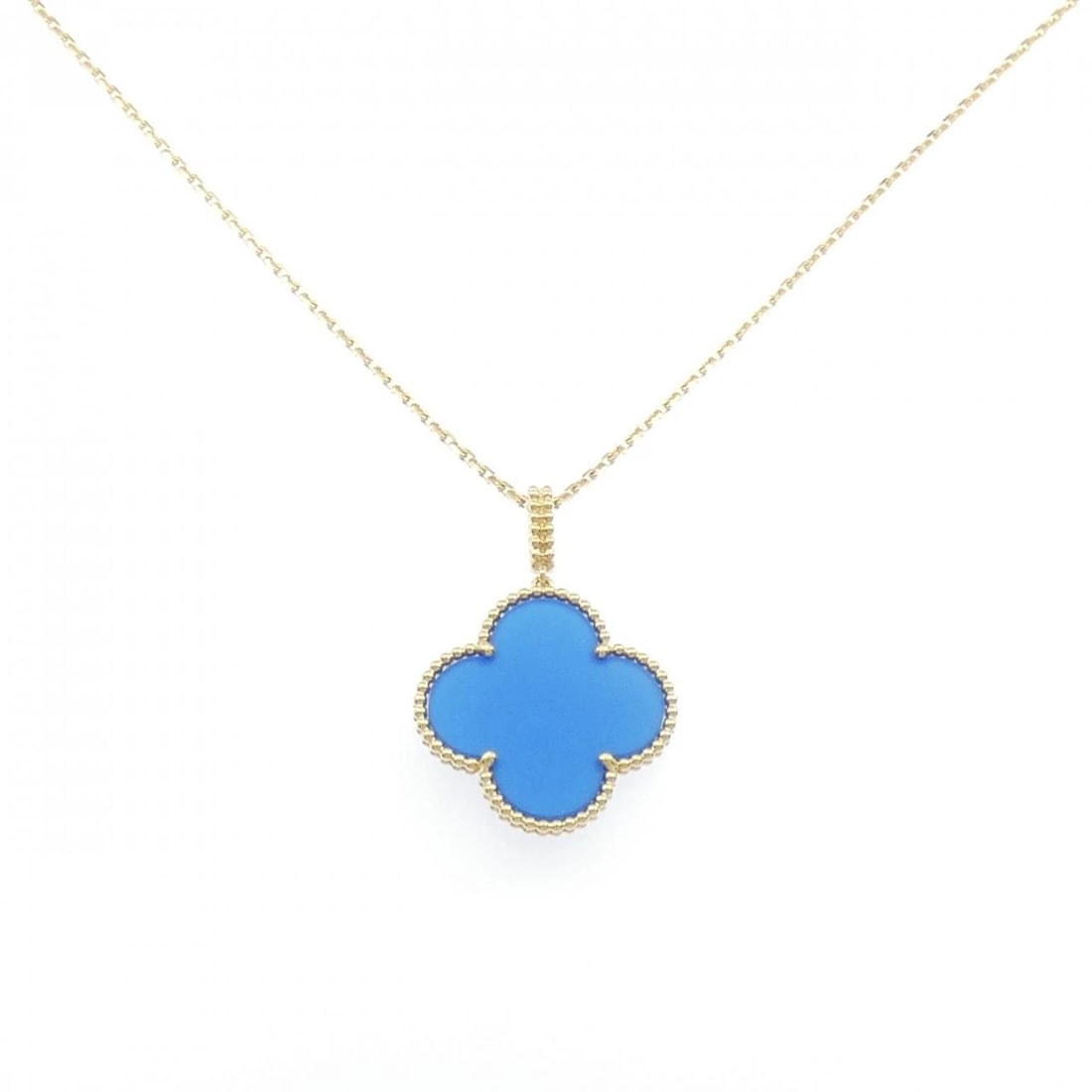 VAN CLEEF & ARPELS MAGIC ALHAMBRA LONG NECKLACE: Van Cleef & Arpels Magic Alhambra Long Necklace Brand: Van Cleef & Arpels Type/Style: Necklace Material: 750 yellow gold, Main Stone Agate Color: yellow gold Size: Length 75-91cm Actual Size Pendant