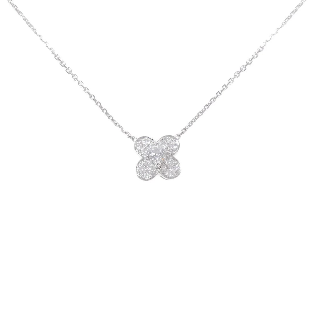 VAN CLEEF & ARPELS TREFLE NECKLACE: Van Cleef & Arpels Trefle Necklace Brand: Van Cleef & Arpels Type/Style: Necklace Material: 750 white gold, Main Stone Natural Color: white gold Size: Lenght 38?42cm Actual Size Pendant Length