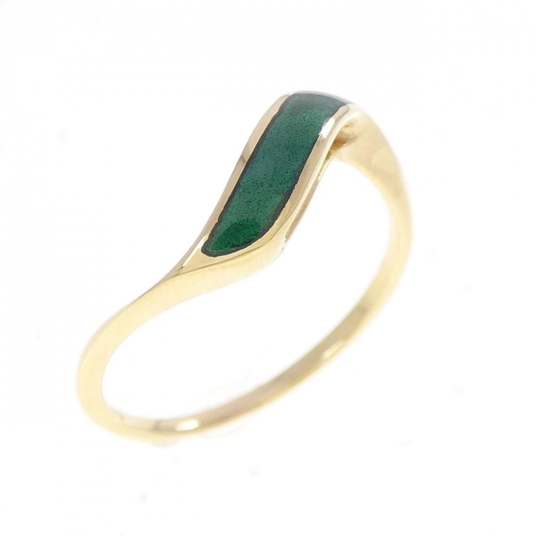 MIKIMOTO ENAMEL RING: Mikimoto enamel ring Brand: MIKIMOTO Type/Style: Mikimoto Ring Material: K18 yellow gold, Main Stone Enamel Color: yellow gold Size: US 6 1/4 Accessories: None Accessories Notice: When purchasing
