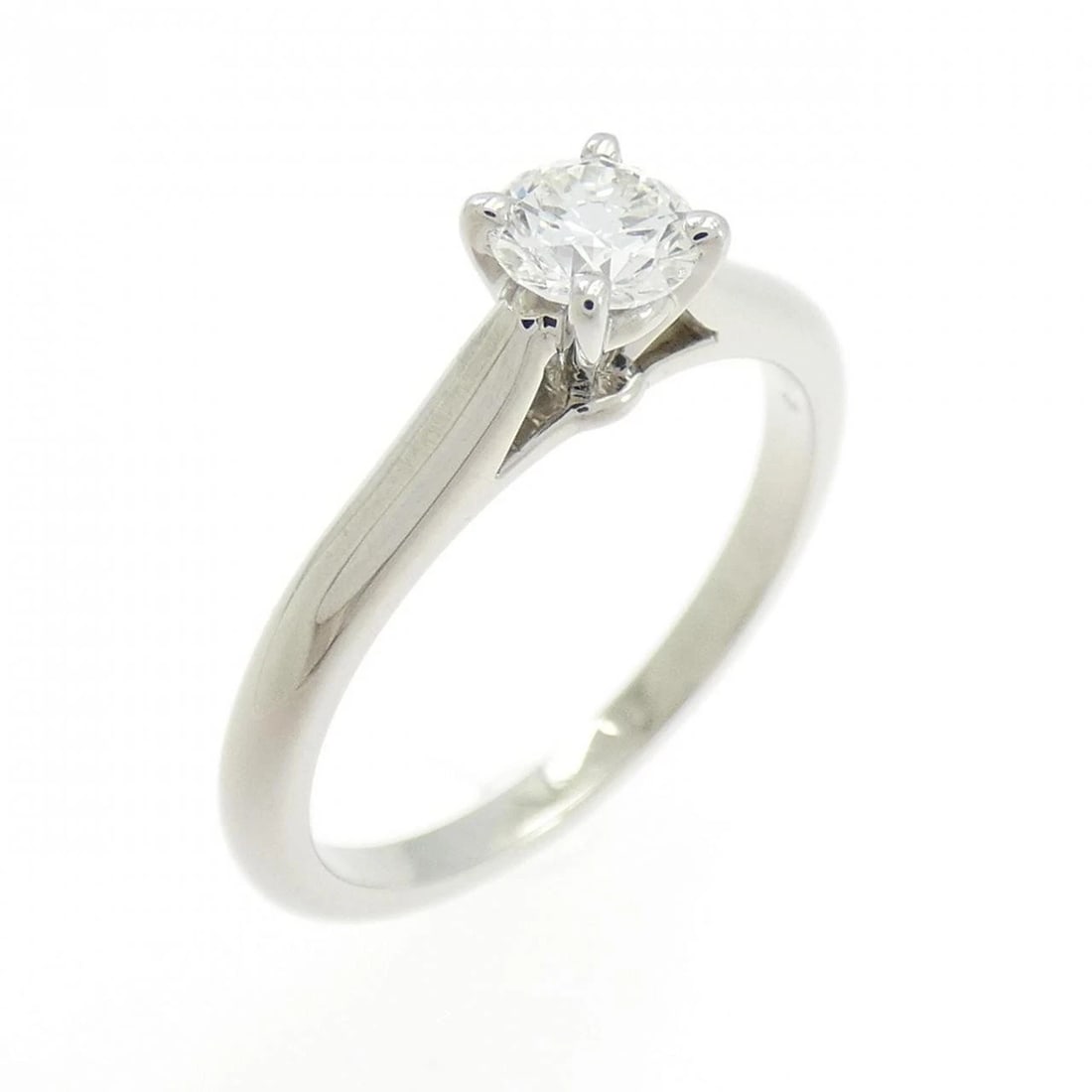 CARTIER SOLITAIRE RING: Cartier Solitaire Ring Brand: CARTIER Type/Style: Cartier ring Material: Platinum950, Main Stone natural Color: SILVER Size: US 5.5 Accessories: None Accessories Notice: When purchasing pre-owned