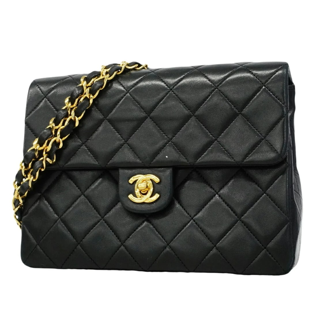 CHANEL MINI MATELASSE CHAIN SHOULDER BAG LAMBSKIN: Chanel Mini Matelasse Chain Shoulder Bag, Lambskin Brand: Chanel Type/Style: Shoulder bag Material: Leather Color: Black Size: (HxWxD) 15cm x 20cm x 6.5cm / 5.9'' x 7.87'' x 2.55'' Accessories: No