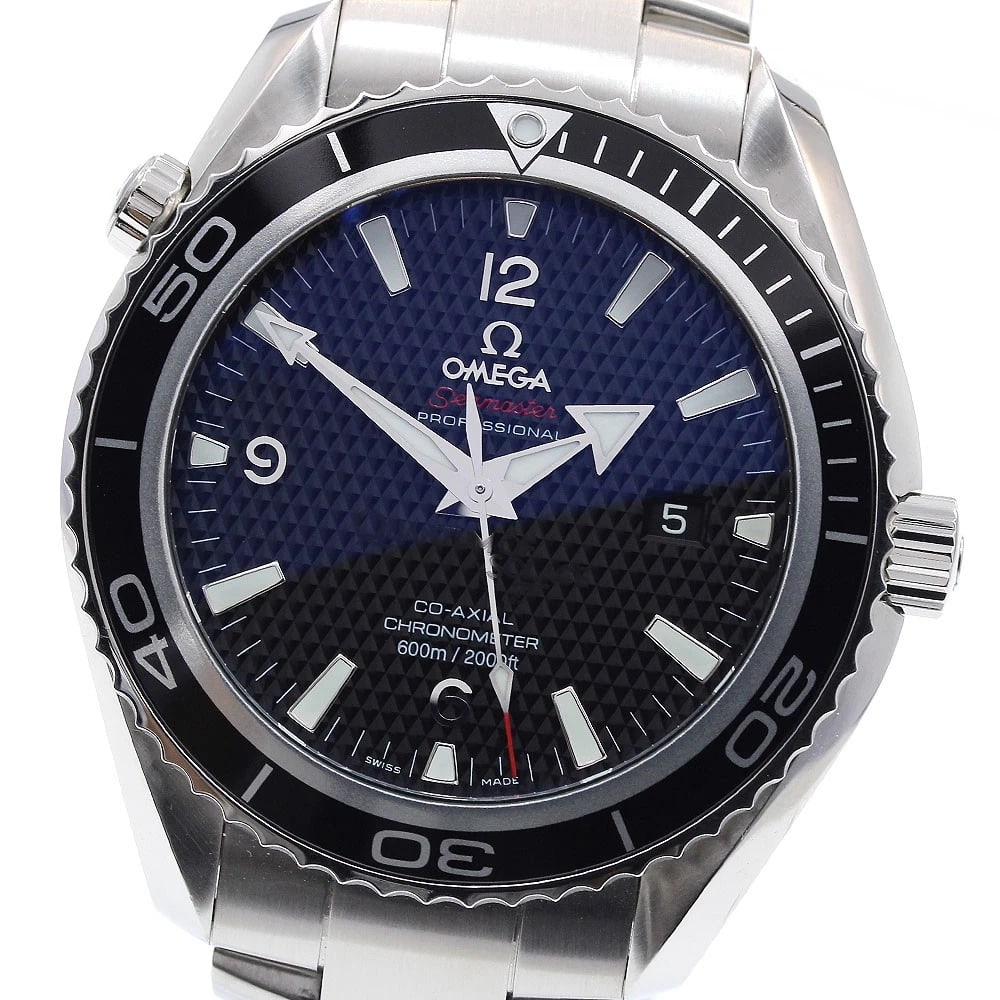 OMEGA SEAMASTER PLANET OCEAN WATCH: OMEGA Seamaster Planet Ocean Watch Brand: OMEGA Type/Style: Wristwatch Material: Band Material Stainless Steel, Case Material Stainless Steel Color: Case Color Silver Band Color Silver Dial Color blac