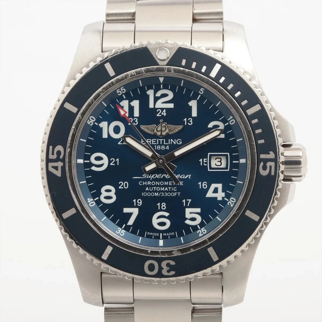 BREITLING SUPEROCEAN II SS AT BLUE DIAL WATCH: Breitling Superocean II SS AT blue dial Watch Brand: Breitling Type/Style: Wristwatch Material: SS Color: Dial Color Blue Size: Case:W1.6 x H1.6inch / Wx HCircumference of Wrist:6.7inch / 17 Acces