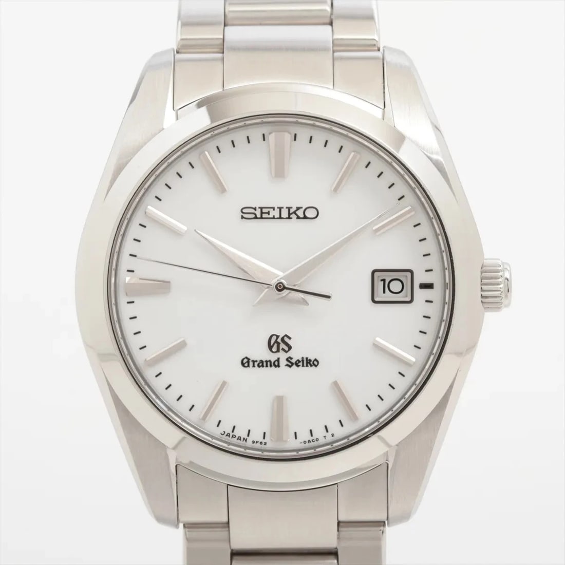 GRAND SEIKO SS QZ WHITE DIAL WATCH: Grand Seiko SS QZ white dial Watch Brand: Grand Seiko Type/Style: Wristwatch Material: SS Color: Dial Color White Size: Case:W1.2 x H1.2inch / W35 x H35 Circumference of Wrist:6.5inch / 16.5 Acces