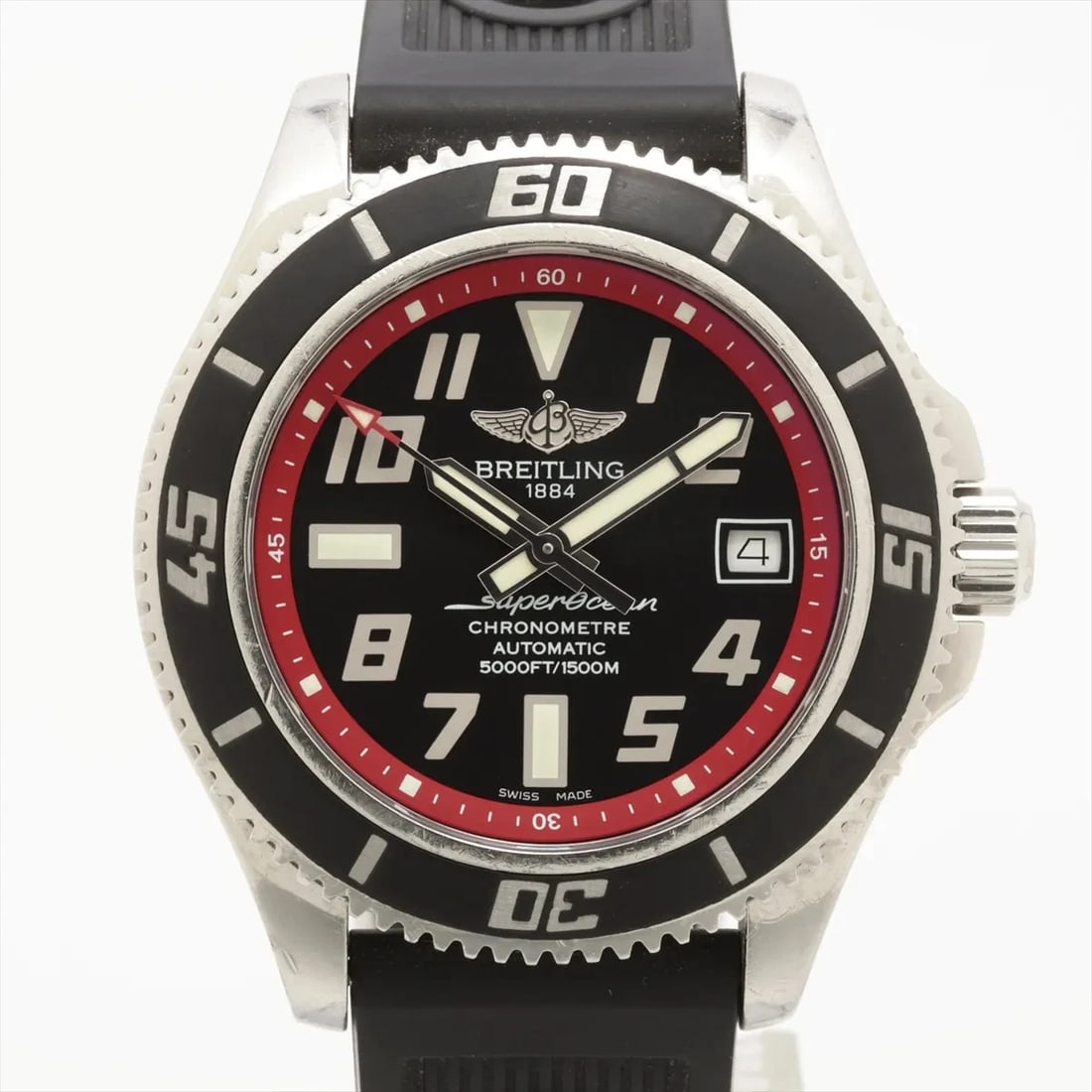 BREITLING SUPEROCEAN SS & RUBBER AT BLACK DIAL WATCH: Breitling Superocean SS & Rubber AT black dial Watch Brand: Breitling Type/Style: Wristwatch Material: SS & Rubber Color: Dial Color Black Size: Case:W1.6 x H1.6inch / W41 x H41 Circumference of Wrist