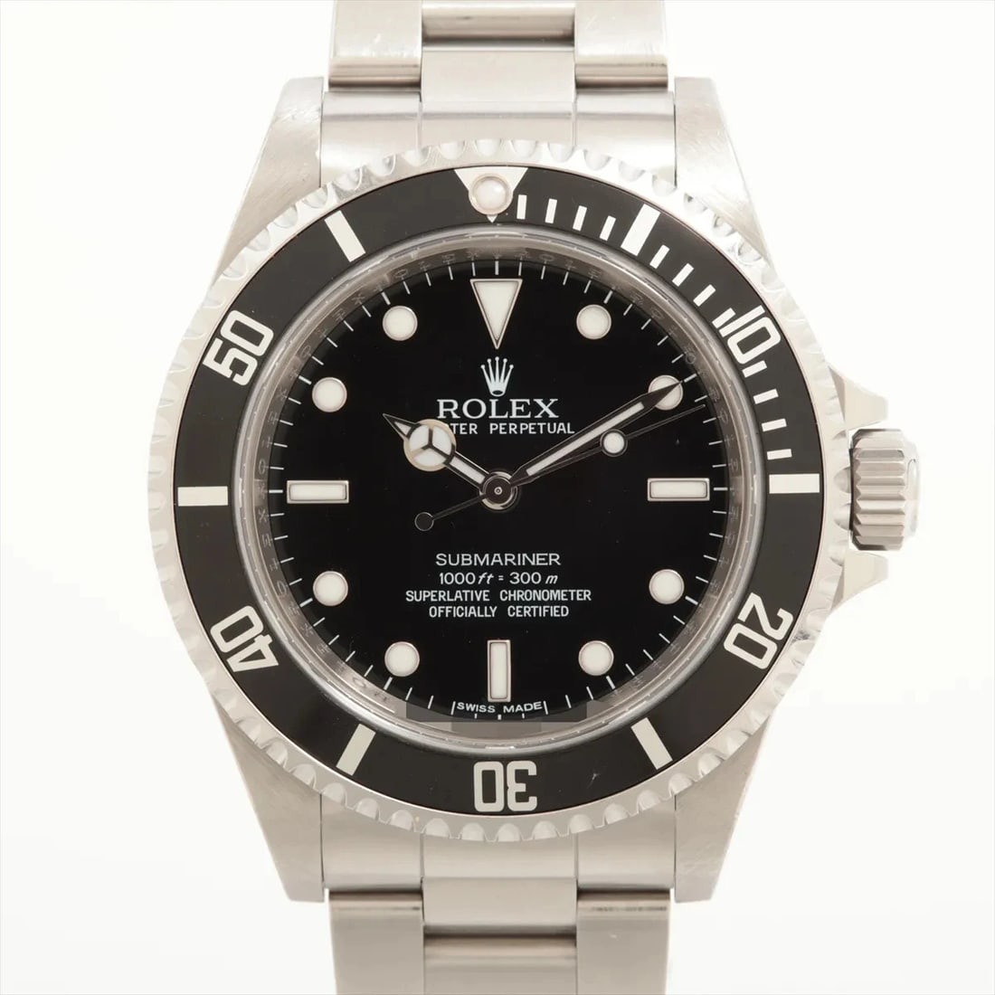 ROLEX SUBMARINER SS AT BLACK DIAL WATCH: Rolex Submariner SS AT black dial Watch Brand: Rolex Type/Style: Wristwatch Material: SS Color: Dial Color Black Size: Case:W1.6 x H1.6inch / W40 x H40 Circumference of Wrist:7.3inch / 18.5