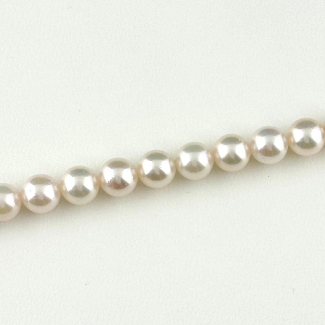 PEARL DESIGN NECKLACE - 2