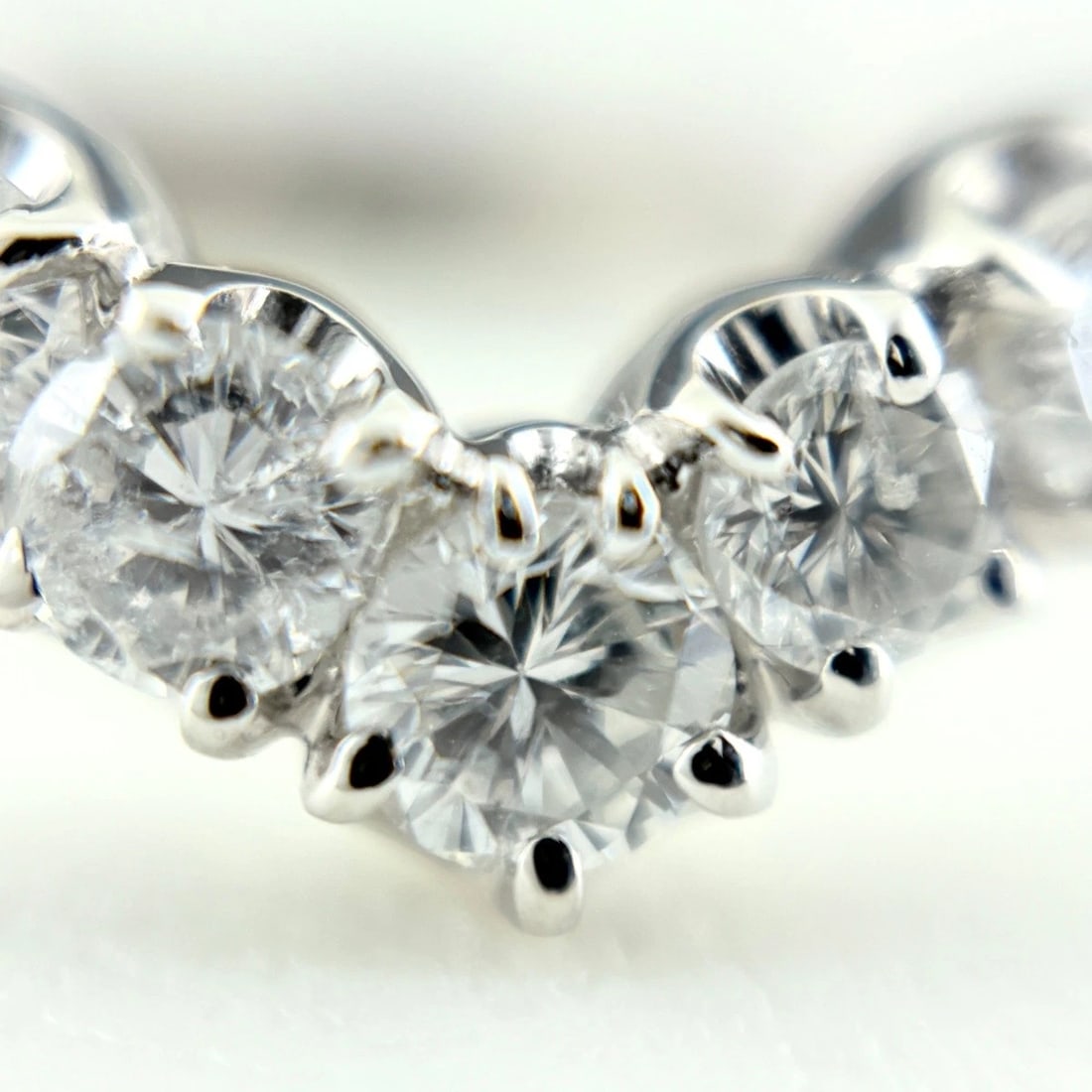 MELEE DIAMOND DESIGN RING - 2