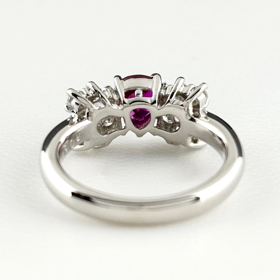 RUBY DESIGN PLATINUM RING - 3