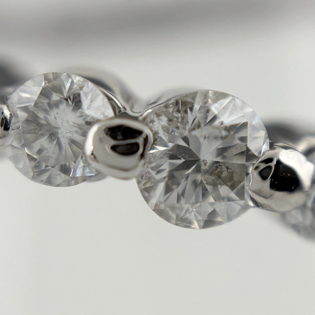 MELEE DIAMOND DESIGN RING - 2