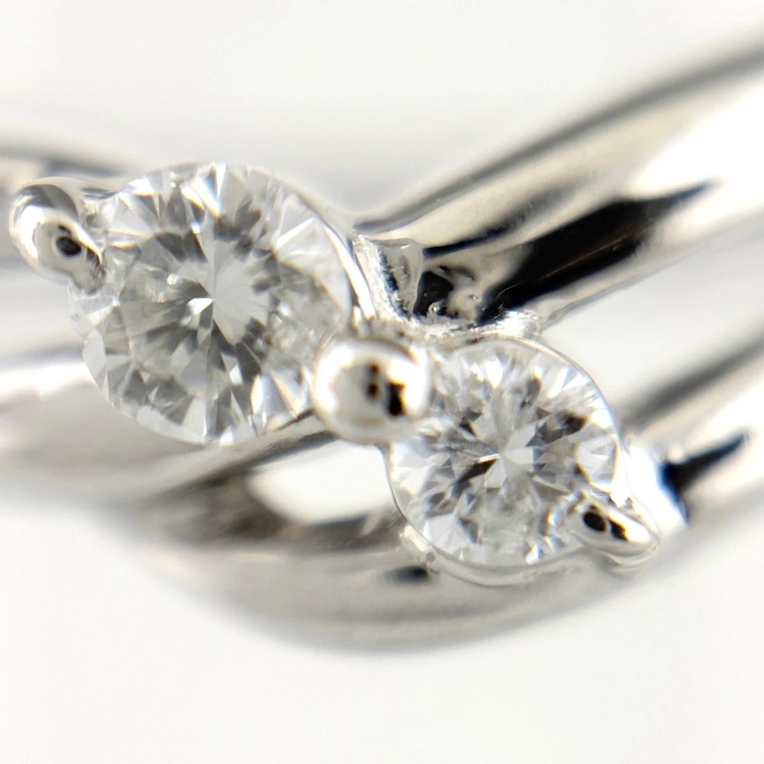 MELEE DIAMOND DESIGN RING - 2