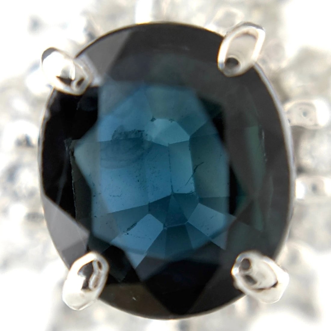 SAPPHIRE DESIGN PLATINUM RING - 2