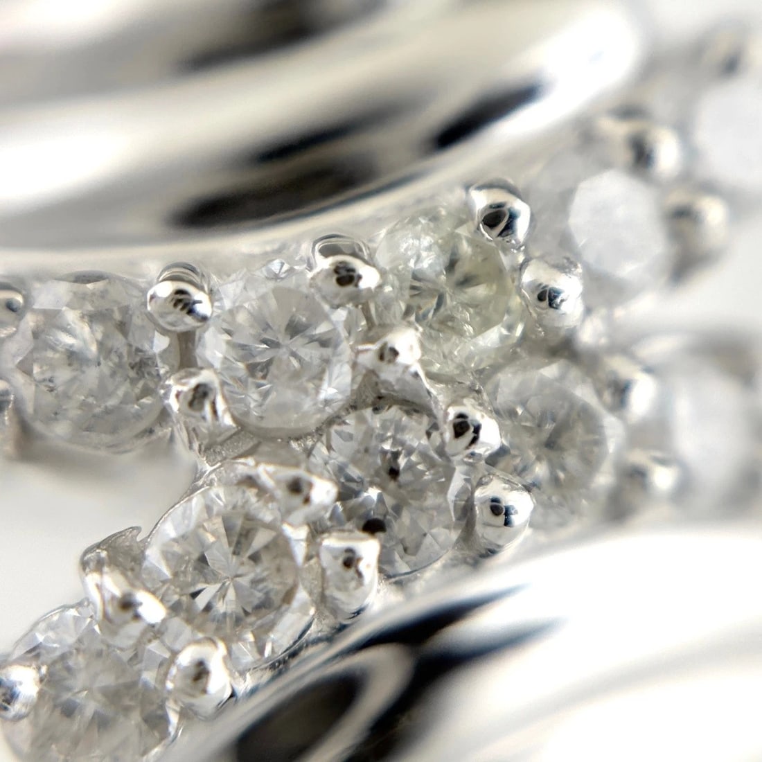 MELEE DIAMOND DESIGN RING - 2