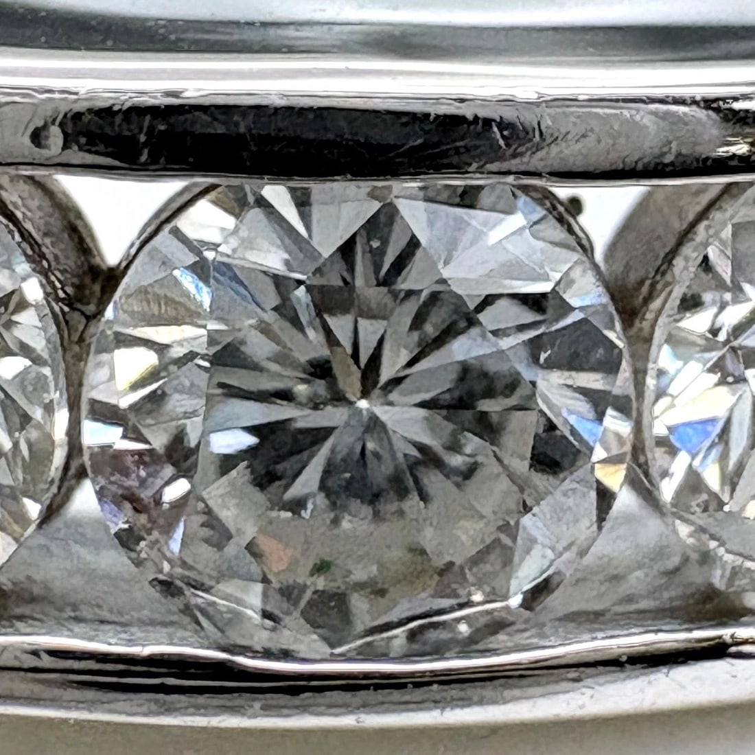 MELEE DIAMOND DESIGN RING - 2