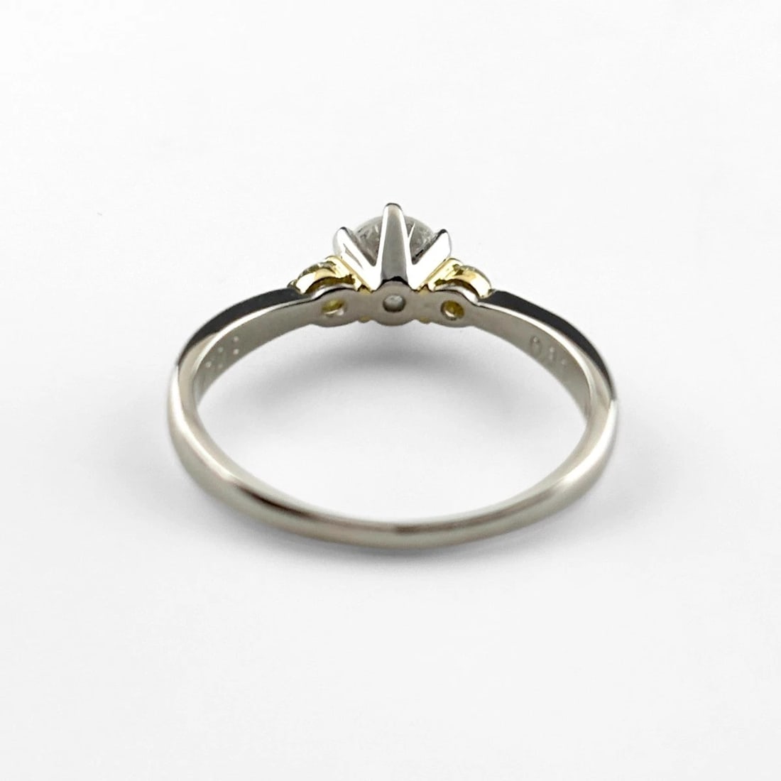 DIAMOND DESIGN RING PLATINUM - 2