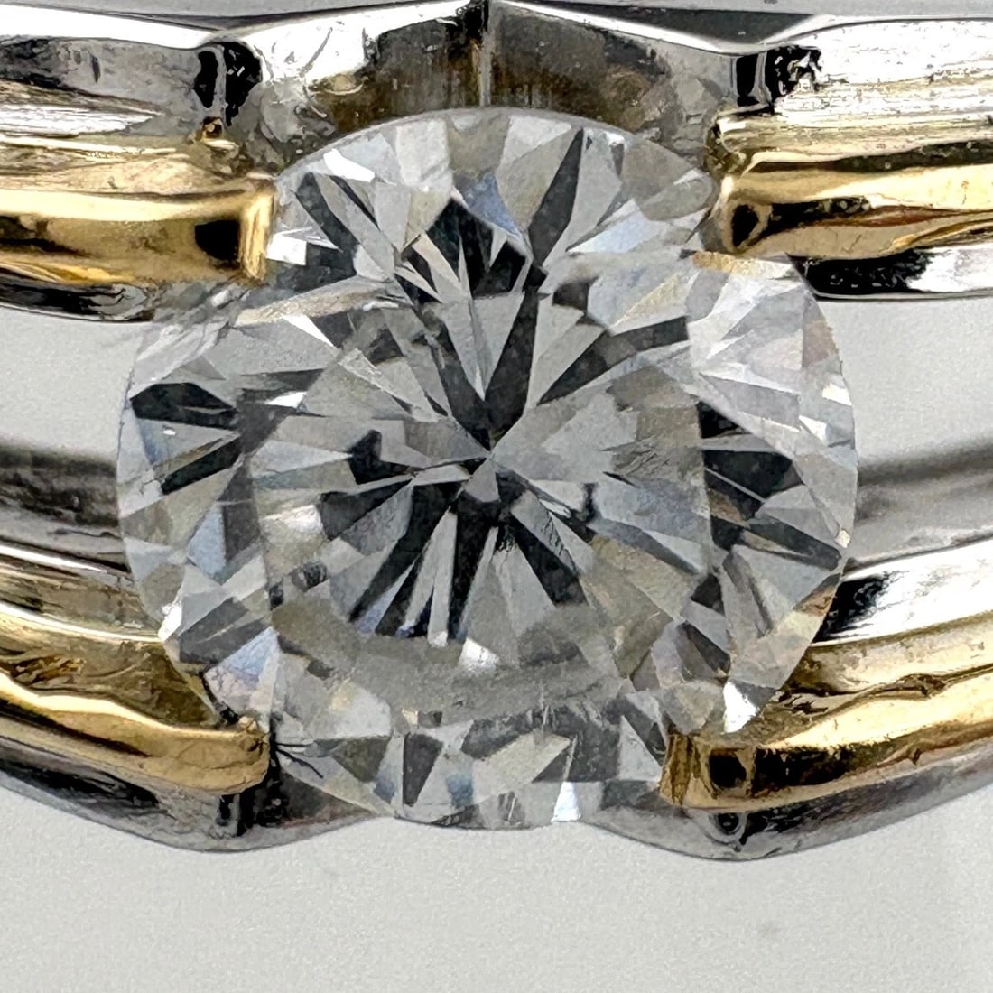 DIAMOND DESIGN RING PLATINUM - 2